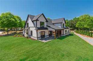 6004 Hemingway Ln, Gainesville, GA 30506 - Photo 7