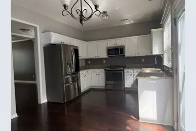 2568 Alvecot Circle SE, Atlanta, GA 30339 - Photo 3