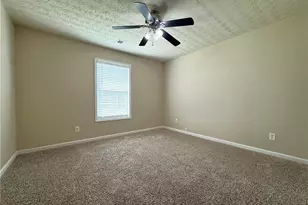 1277 Poison Oak Ct, Lawrenceville, GA 30045 - Photo 17