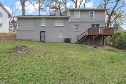 3917 Wedgefield Circle, Decatur, GA 30035 - Photo 3