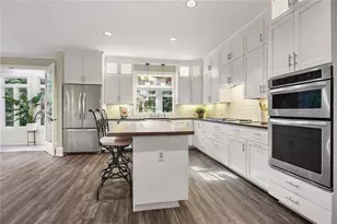 930 Manchester Pl, Sandy Springs, GA 30328 - Photo 11