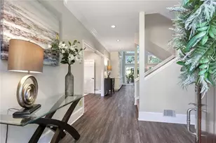 930 Manchester Pl, Sandy Springs, GA 30328 - Photo 3