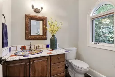 930 Manchester Place, Sandy Springs, GA 30328 - Photo 21