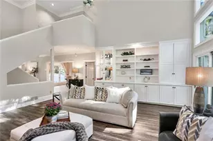 930 Manchester Pl, Sandy Springs, GA 30328 - Photo 9