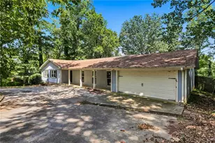 2324 Sussex Ct, Snellville, GA 30078 - Photo 3