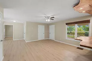 938 Mandeville Rd, Carrollton, GA 30117 - Photo 15