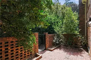 70 Old Ivy Rd NE, Atlanta, GA 30342 - Photo 13