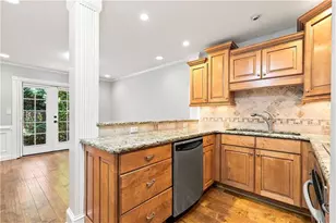 70 Old Ivy Rd NE, Atlanta, GA 30342 - Photo 5