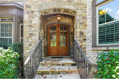 10376 Royal Terrace, Alpharetta, GA 30022 - Photo 5