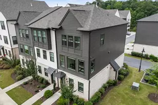 6579 Beacon Dr, Sandy Springs, GA 30328 - Photo 3