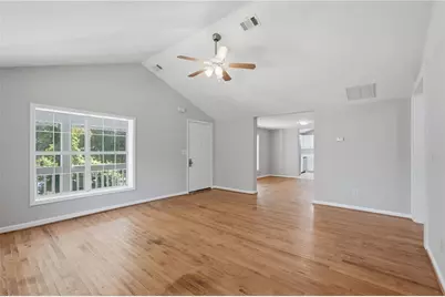 140 N Alexander Street, Buford, GA 30518 - Photo 7