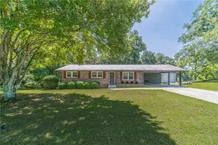 4619 Mountain View Rd, Oakwood, GA 30566 - Photo 1