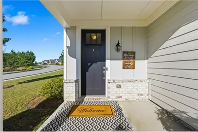 196 Chatuge Drive, Hoschton, GA 30548 - Photo 3
