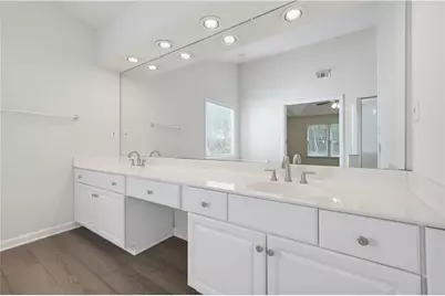 10920 Glenbarr Drive, Johns Creek, GA 30097 - Photo 23