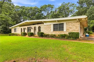103 Club Ct, Stockbridge, GA 30281 - Photo 3
