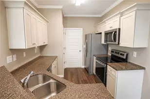 100 Squarewood Ln, Cartersville, GA 30121 - Photo 3