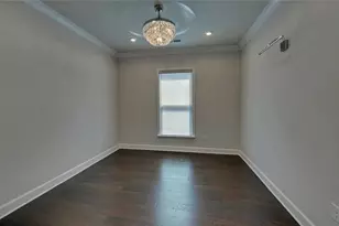 2457 Naples St, Hoschton, GA 30548 - Photo 9