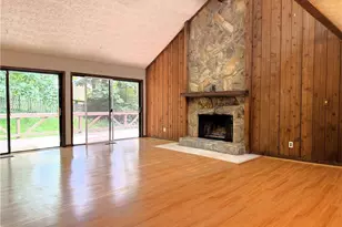 1302 Colony Dr, Marietta, GA 30068 - Photo 9