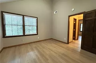 1302 Colony Dr, Marietta, GA 30068 - Photo 17