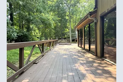 1302 Colony Dr, Marietta, GA 30068 - Photo 23