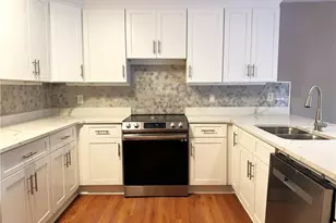 1302 Colony Dr, Marietta, GA 30068 - Photo 3