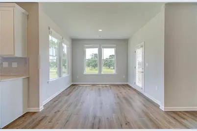301 Arnewood Circle, McDonough, GA 30253 - Photo 11
