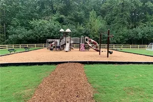 715 Clubside Dr, Roswell, GA 30076 - Photo 29