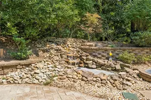 715 Clubside Dr, Roswell, GA 30076 - Photo 21