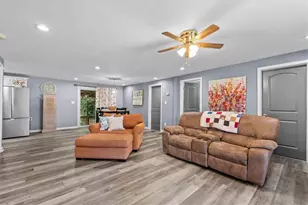 210 Poplar St, Bowdon, GA 30108 - Photo 7