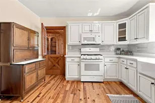 8 Perry Farm Rd, Cave Spring, GA 30124 - Photo 17