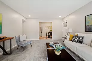 1701 Hawthorne Ave, Atlanta, GA 30337 - Photo 3
