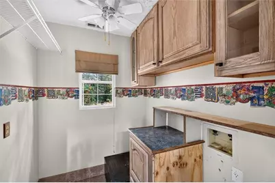 2447 E Osborne Road NE, Atlanta, GA 30319 - Photo 33