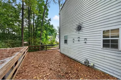 2447 E Osborne Road NE, Atlanta, GA 30319 - Photo 45