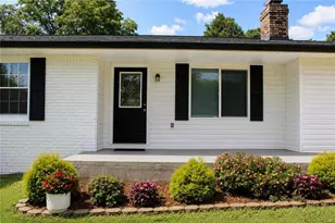 4132 Long Dr, Braselton, GA 30517 - Photo 3