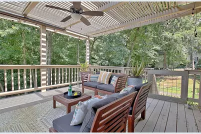 1020 Patina Pt, Peachtree City, GA 30269 - Photo 19