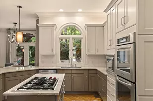 220 Powers Cove NW, Atlanta, GA 30327 - Photo 17