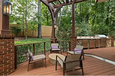 220 Powers Cove NW, Atlanta, GA 30327 - Photo 23