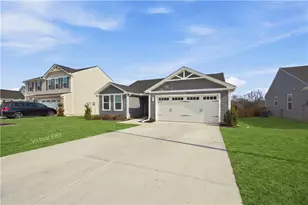 377 Cartecay Dr, Calhoun, GA 30701 - Photo 1