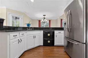 2128 Cluster Ln, Grayson, GA 30017 - Photo 5