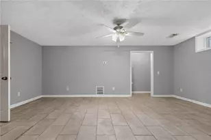 2128 Cluster Ln, Grayson, GA 30017 - Photo 19