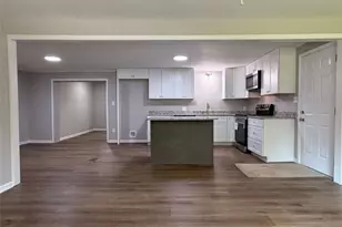 65 W Meadowcliff Cir, Carrollton, GA 30116 - Photo 7