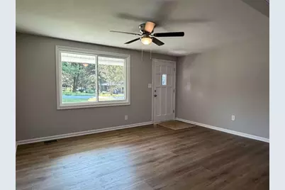 65 W Meadowcliff Circle, Carrollton, GA 30116 - Photo 5