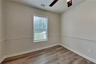 3685 E Bolding Rd, Flowery Branch, GA 30542 - Photo 11