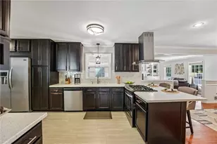 1075 Wesley Park Dr SW, Marietta, GA 30064 - Photo 15