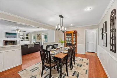 1075 Wesley Park Drive SW, Marietta, GA 30064 - Photo 11