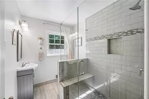 1075 Wesley Park Dr SW, Marietta, GA 30064 - Photo 25