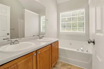 110 McIntosh Estates Drive, Sharpsburg, GA 30277 - Photo 13