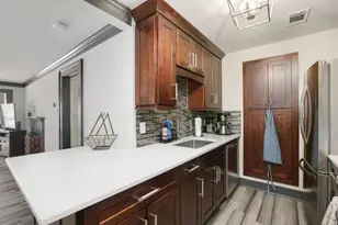 24212 Plantation Dr NE, Atlanta, GA 30324 - Photo 7