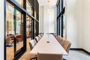 2425 Peachtree Rd NE, Atlanta, GA 30305 - Photo 27