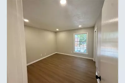 6700 Roswell Road #11D, Atlanta, GA 30328 - Photo 9